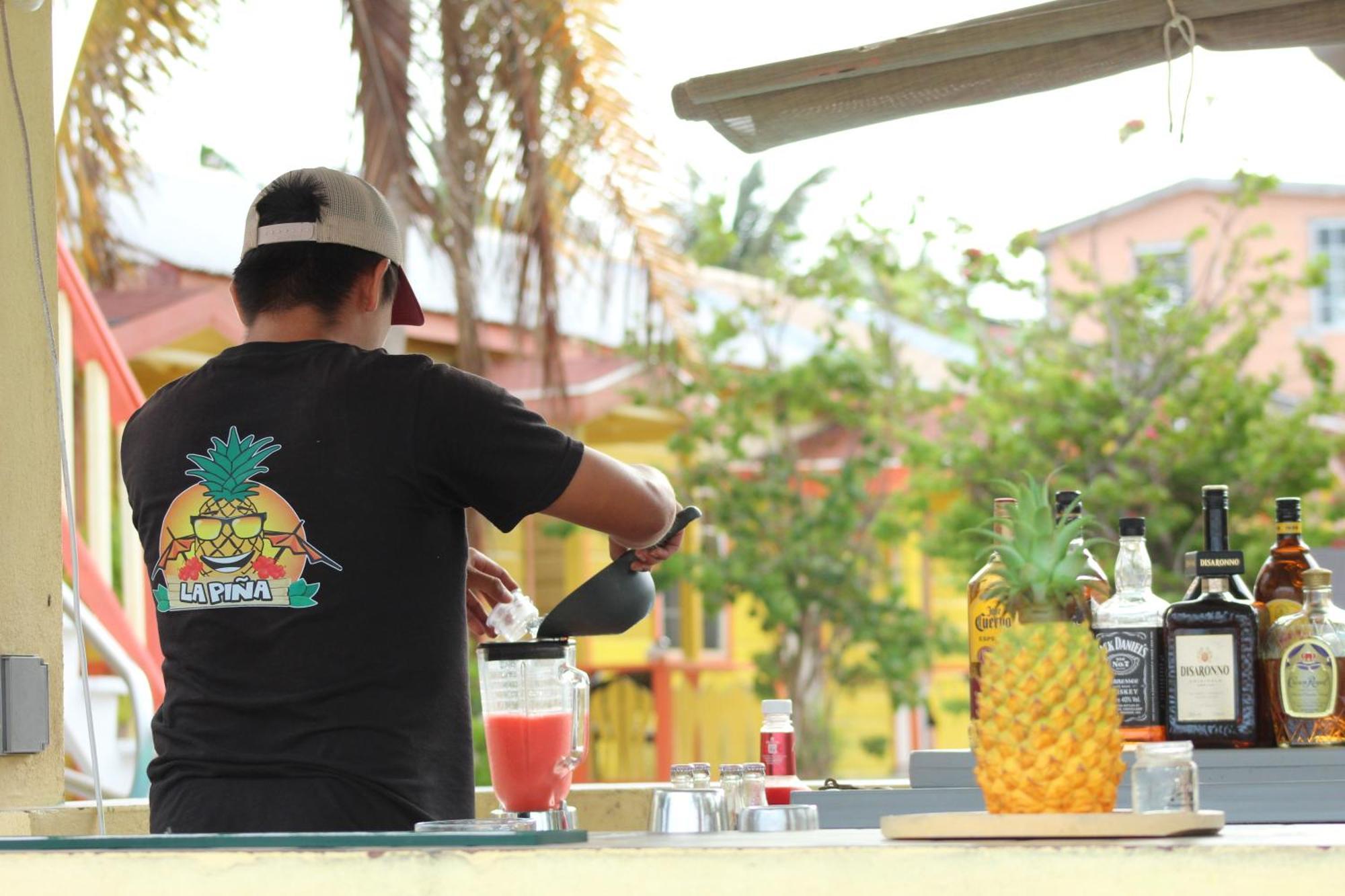 Tropical Paradise Express 키코커 외부 사진